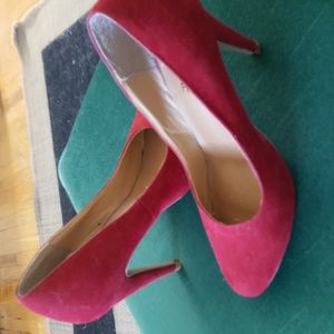 Red Ardene high heel suede dressy shoes